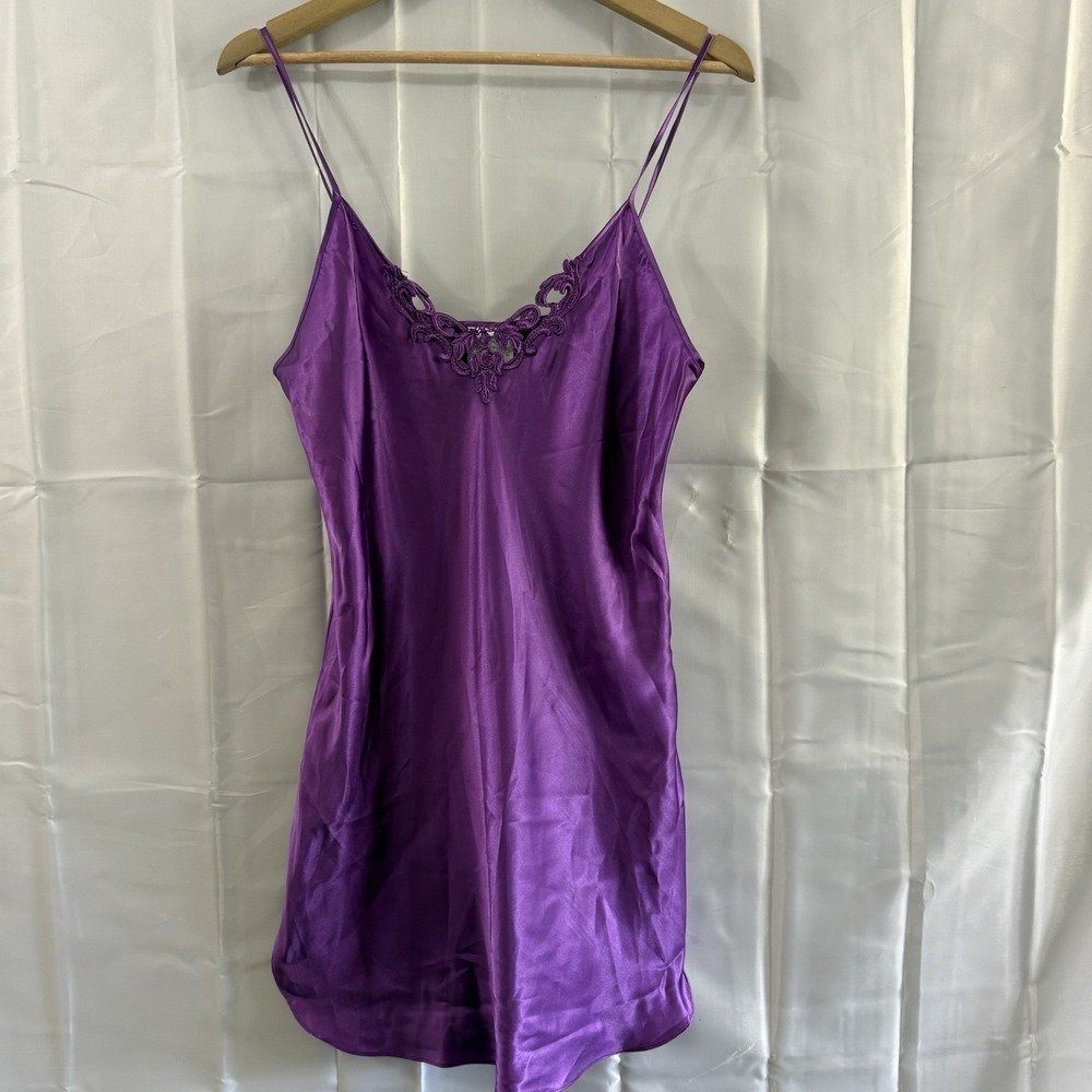 Secret Treasure M Purple Embroidered Satin Lace Chemise Sexy Nightgown Intimates